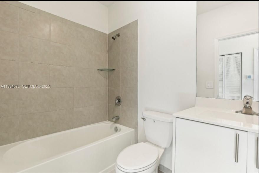 For Sale: $365,000 (3 beds, 2 baths, 1483 Square Feet)