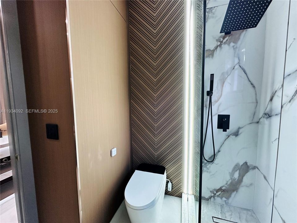 En Venta: $2,285,000 (6 camas, 5 baños, 0 Pies cuadrados)