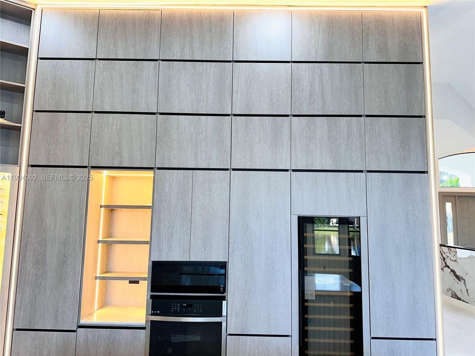 En Venta: $2,285,000 (6 camas, 5 baños, 0 Pies cuadrados)