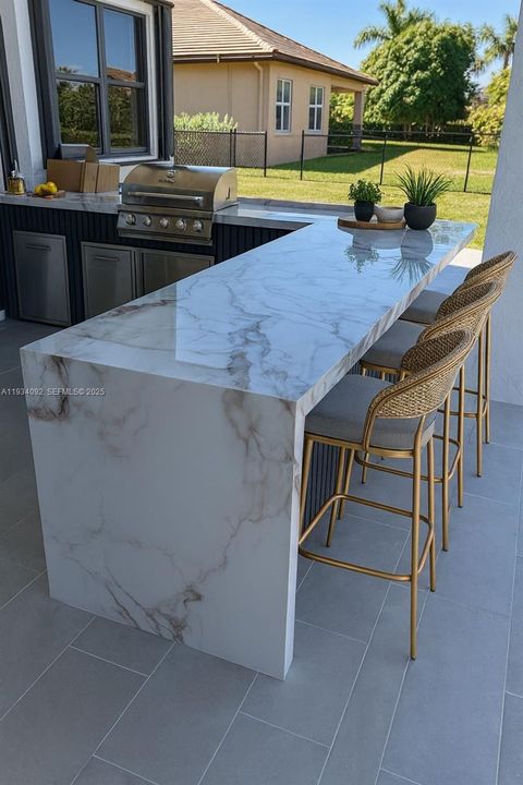 En Venta: $2,285,000 (6 camas, 5 baños, 0 Pies cuadrados)