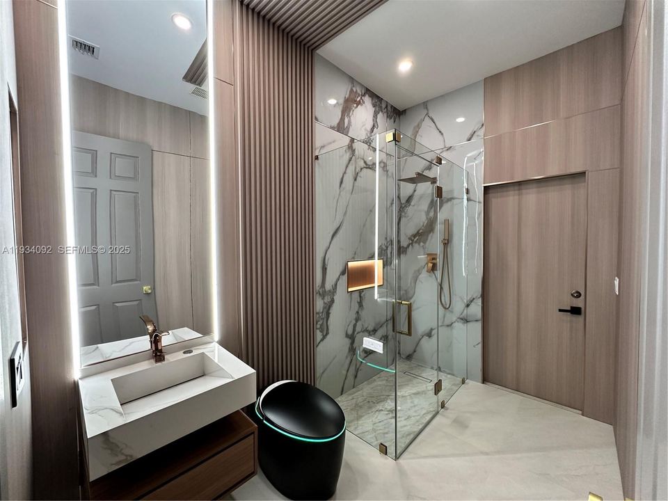 En Venta: $2,285,000 (6 camas, 5 baños, 0 Pies cuadrados)