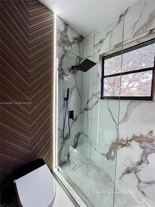 En Venta: $2,285,000 (6 camas, 5 baños, 0 Pies cuadrados)