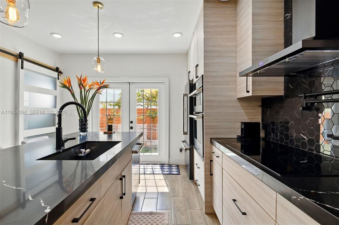 En Renta: $8,000 (3 camas, 3 baños, 1670 Pies cuadrados)