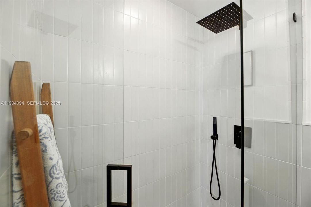 En Renta: $8,000 (3 camas, 3 baños, 1670 Pies cuadrados)