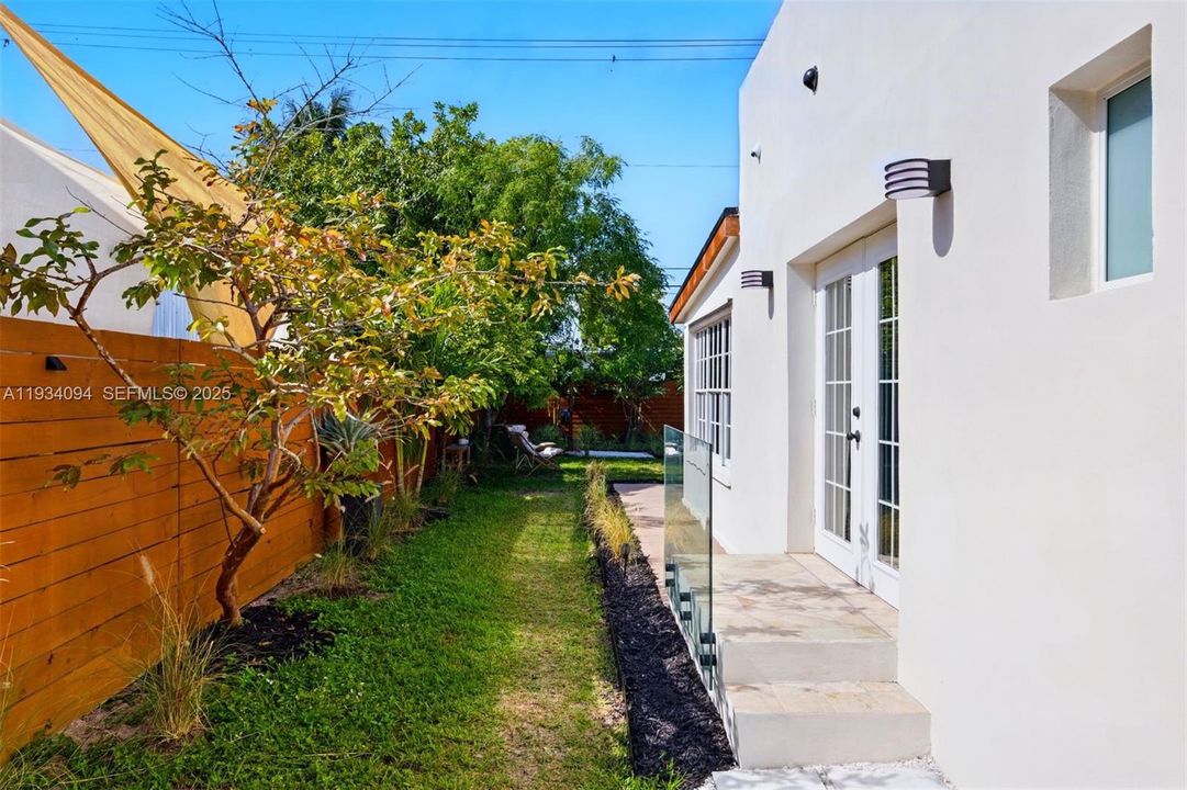 En Renta: $8,000 (3 camas, 3 baños, 1670 Pies cuadrados)