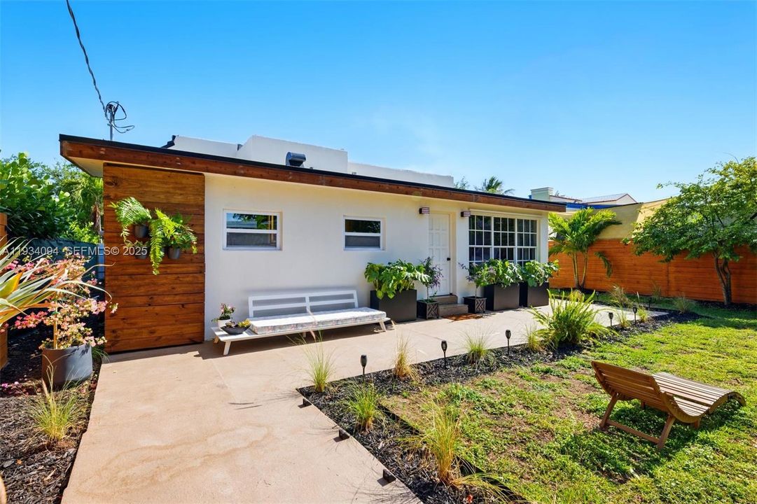 En Renta: $8,000 (3 camas, 3 baños, 1670 Pies cuadrados)