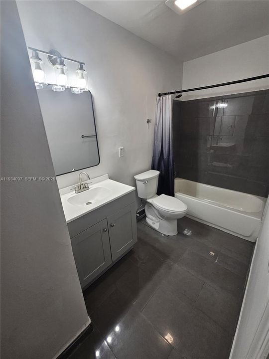 出租: $2,550 (3 贝兹, 2 浴室, 0 平方英尺)