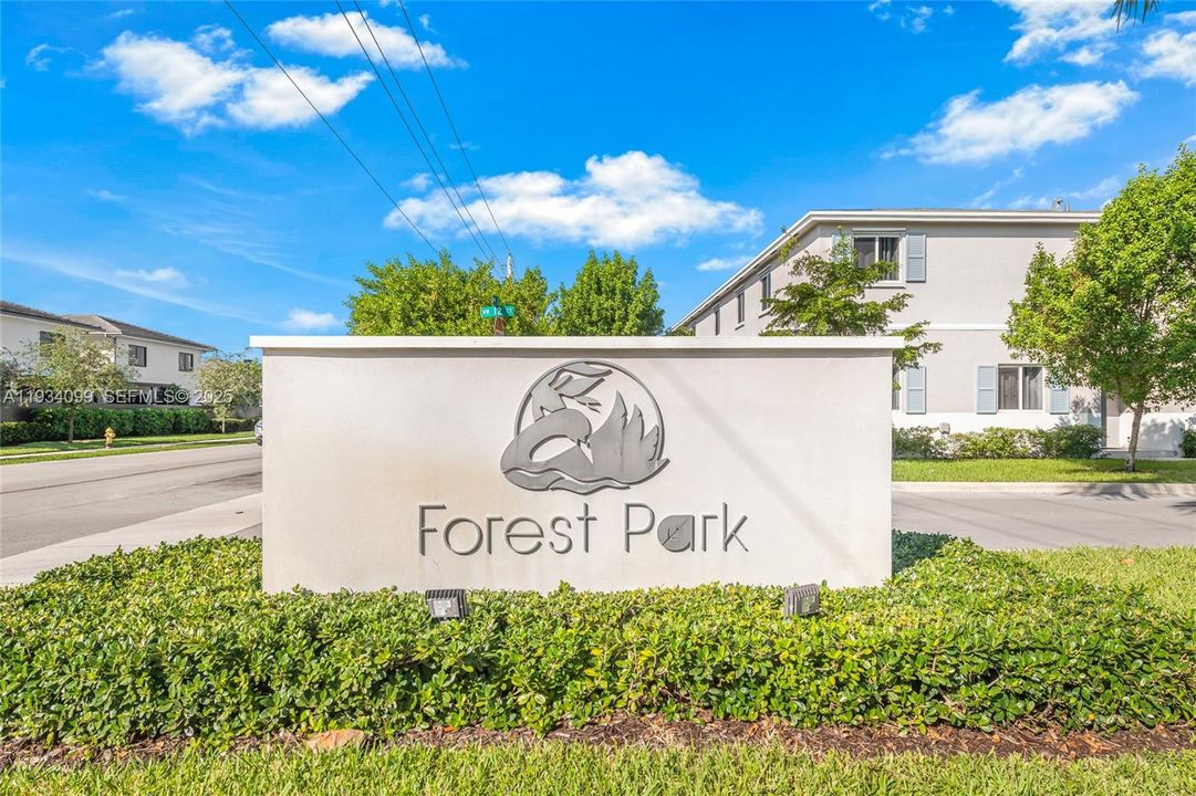 For Rent: $2,600 (4 beds, 3 baths, 1730 Square Feet)