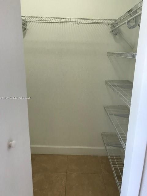 For Sale: $268,000 (2 beds, 2 baths, 1144 Square Feet)