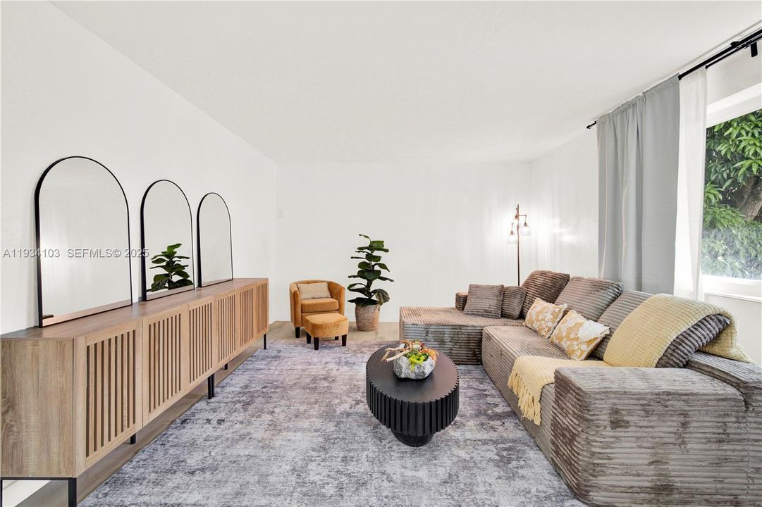 En Venta: $610,000 (3 camas, 3 baños, 1646 Pies cuadrados)