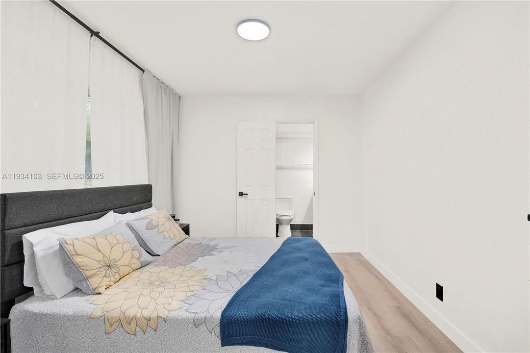 En Venta: $610,000 (3 camas, 3 baños, 1646 Pies cuadrados)