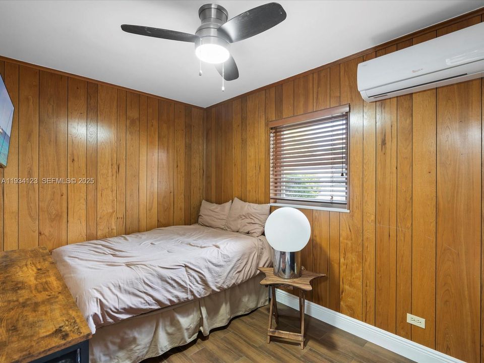 На продажу: $3,750,000 (5 спален, 3 ванн, 3718 Квадратных фут)