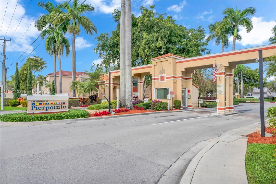 For Sale: $499,000 (3 beds, 2 baths, 1456 Square Feet)