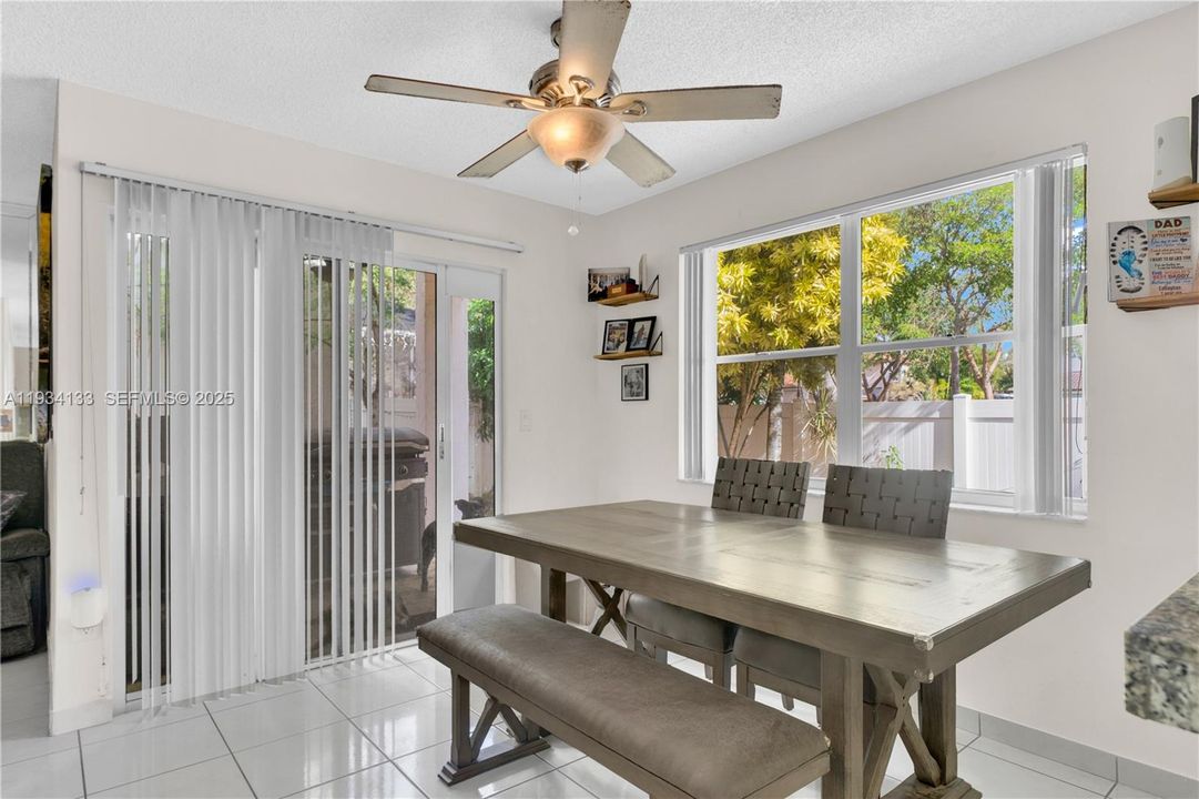 For Sale: $499,000 (3 beds, 2 baths, 1456 Square Feet)