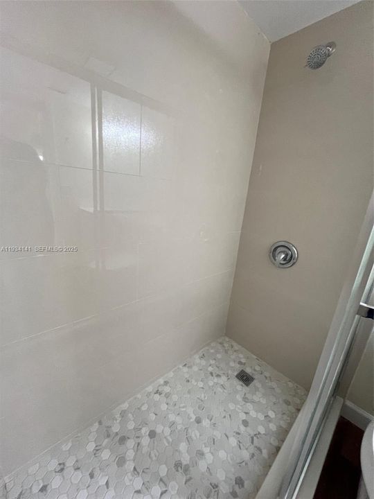 For Sale: $270,000 (2 beds, 2 baths, 1192 Square Feet)