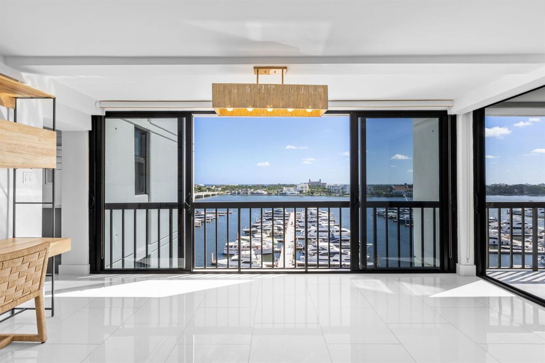 Dining/View