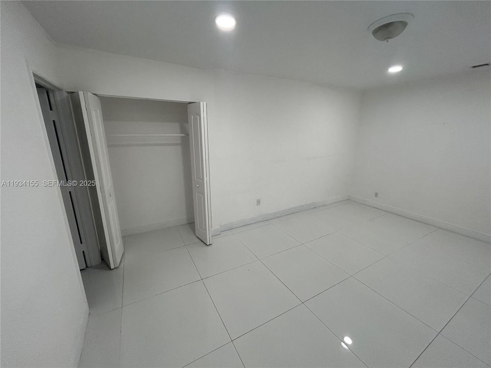 出租: $2,250 (2 贝兹, 2 浴室, 0 平方英尺)