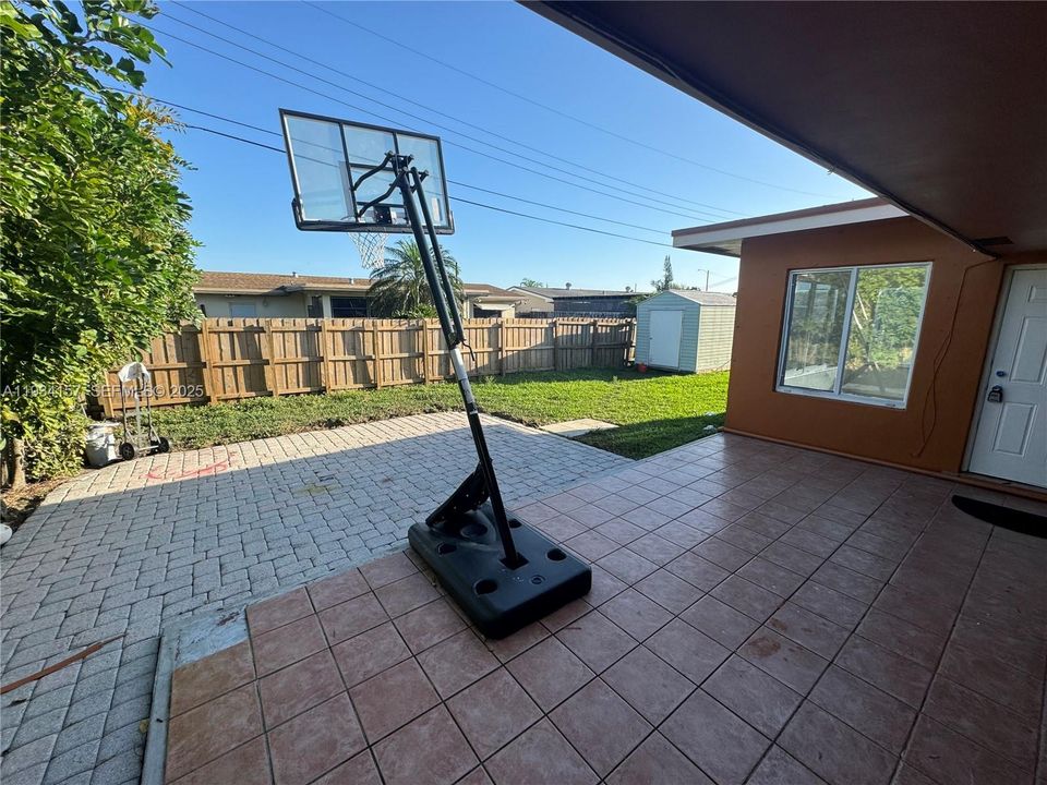 На продажу: $520,000 (3 спален, 2 ванн, 1388 Квадратных фут)