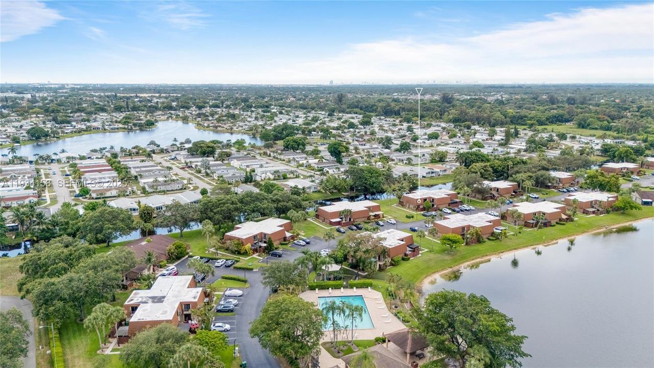 For Sale: $475,000 (3 beds, 2 baths, 1654 Square Feet)