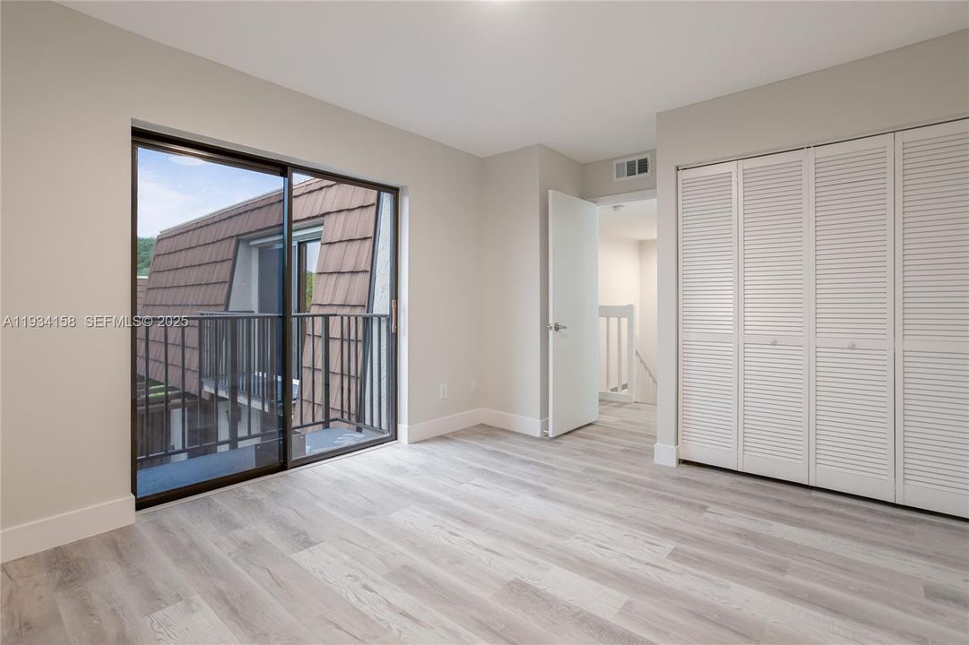 For Sale: $475,000 (3 beds, 2 baths, 1654 Square Feet)