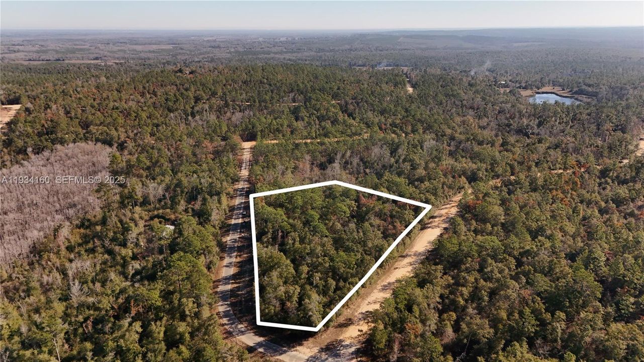 For Sale: $14,000 (0.92 acres)