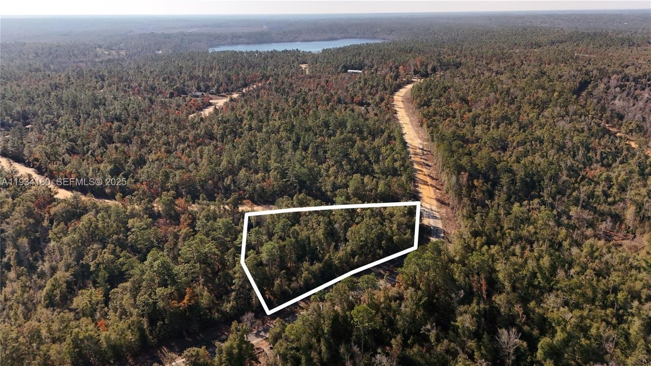 For Sale: $14,000 (0.92 acres)