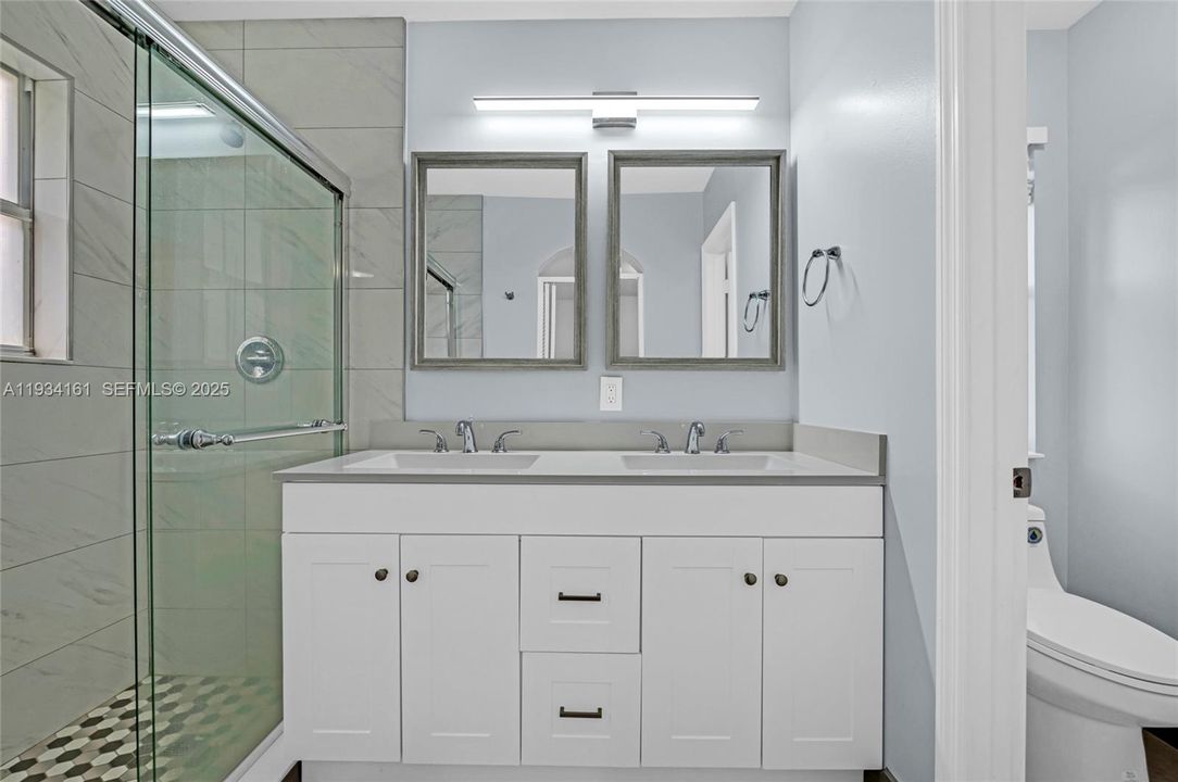 For Rent: $3,075 (3 beds, 2 baths, 1470 Square Feet)