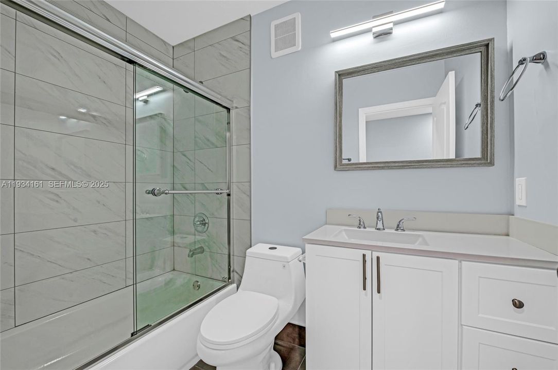 For Rent: $3,075 (3 beds, 2 baths, 1470 Square Feet)