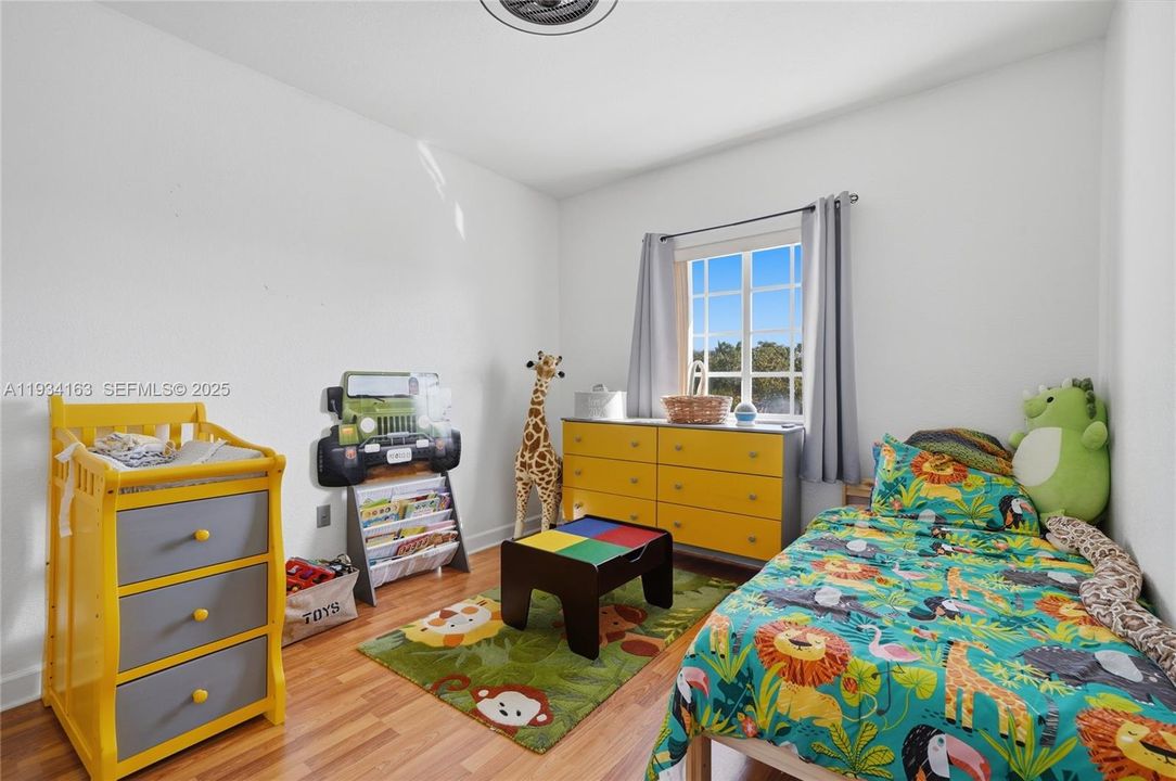 For Sale: $595,000 (4 beds, 3 baths, 2792 Square Feet)