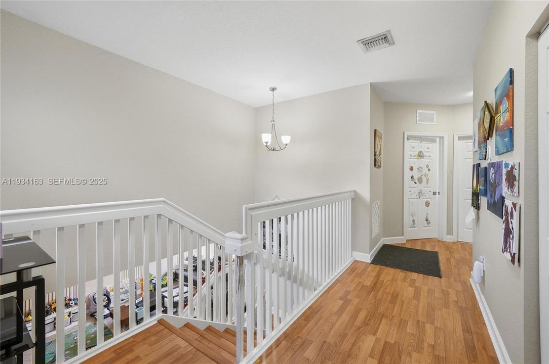 For Sale: $595,000 (4 beds, 3 baths, 2792 Square Feet)