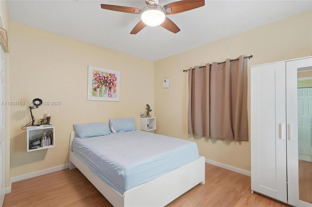 For Sale: $595,000 (4 beds, 3 baths, 2792 Square Feet)