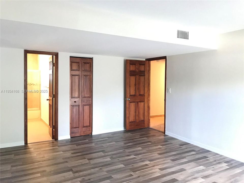 В аренду: $2,495 (2 спален, 2 ванн, 1502 Квадратных фут)