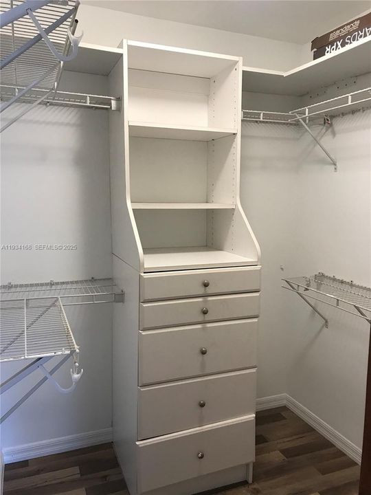 В аренду: $2,495 (2 спален, 2 ванн, 1502 Квадратных фут)