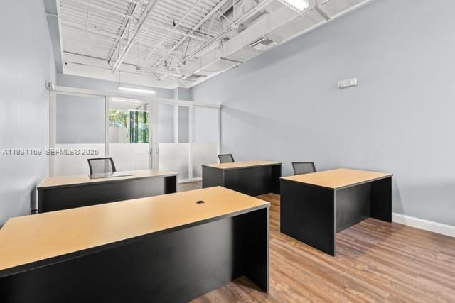 В аренду: $3,000 (0 спален, 0 ванн, 0 Квадратных фут)