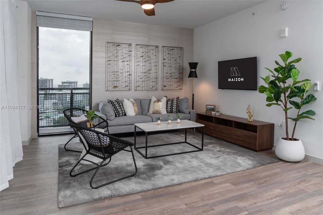 For Rent: $4,132 (1 beds, 1 baths, 762 Square Feet)