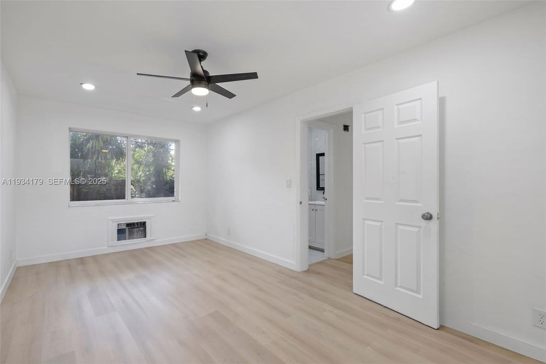 For Sale: $595,000 (0 beds, 0 baths, 1593 Square Feet)