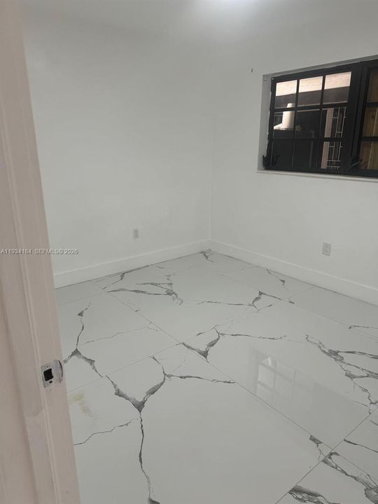 En Renta: $3,600 (3 camas, 2 baños, 1959 Pies cuadrados)