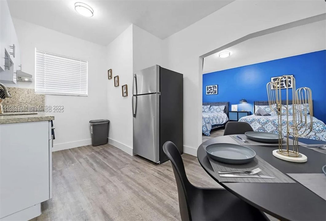 For Rent: $1,600 (0 beds, 1 baths, 10700 Square Feet)