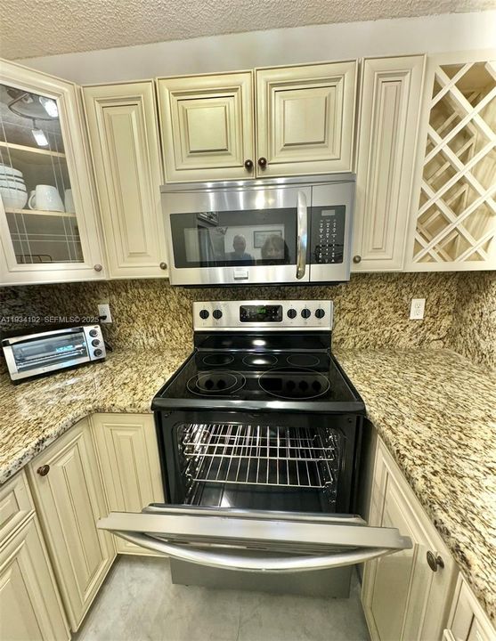 На продажу: $99,999 (1 спален, 1 ванн, 604 Квадратных фут)