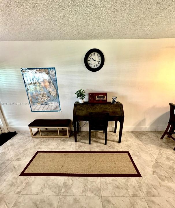 На продажу: $99,999 (1 спален, 1 ванн, 604 Квадратных фут)