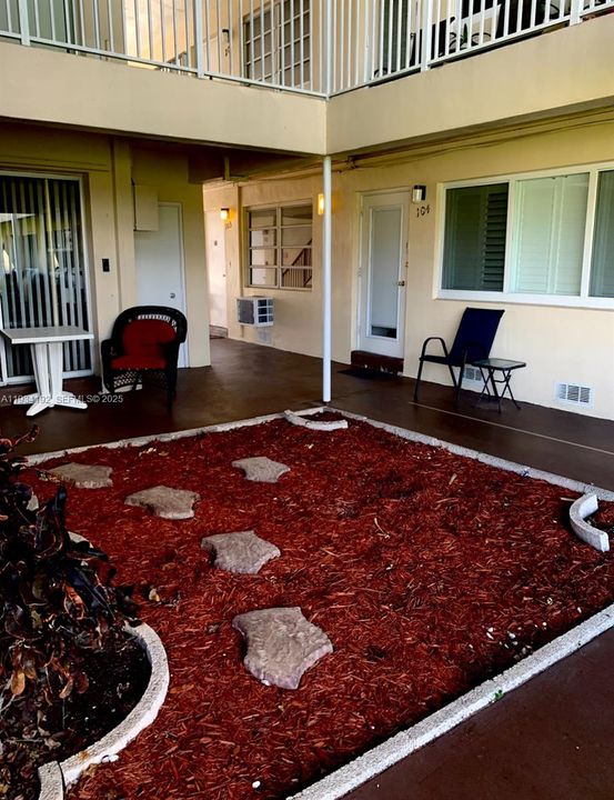 На продажу: $99,999 (1 спален, 1 ванн, 604 Квадратных фут)