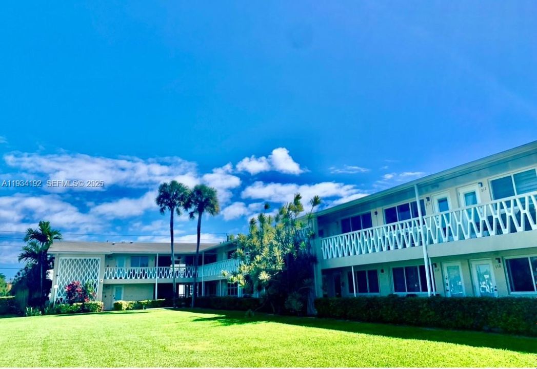 На продажу: $99,999 (1 спален, 1 ванн, 604 Квадратных фут)