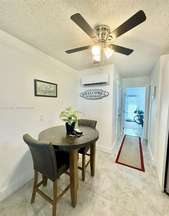 На продажу: $99,999 (1 спален, 1 ванн, 604 Квадратных фут)