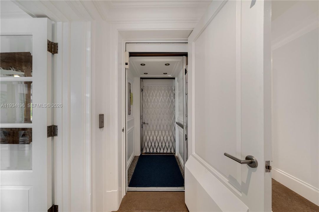 For Sale: $19,800,000 (4 beds, 4 baths, 8240 Square Feet)