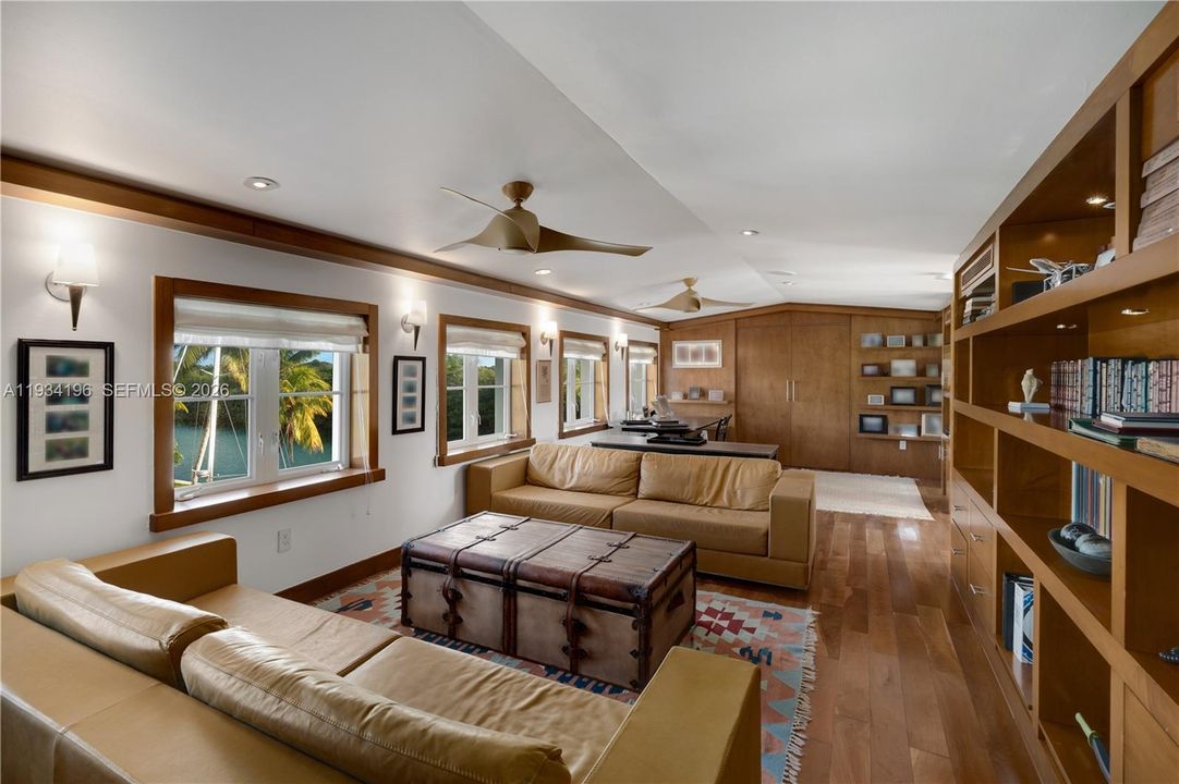 For Sale: $19,800,000 (4 beds, 4 baths, 8240 Square Feet)