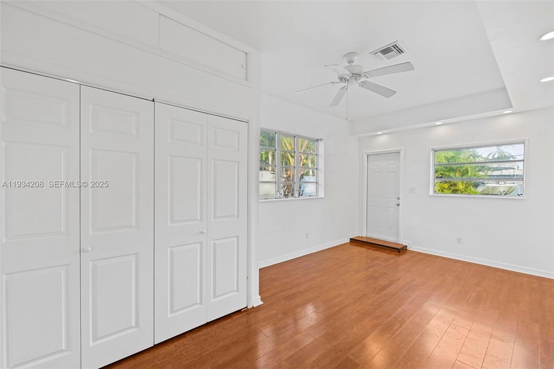 For Rent: $4,000 (4 beds, 2 baths, 1776 Square Feet)