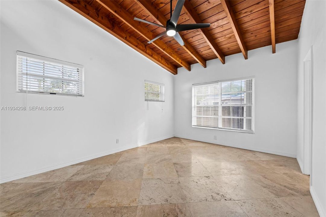 For Rent: $4,000 (4 beds, 2 baths, 1776 Square Feet)