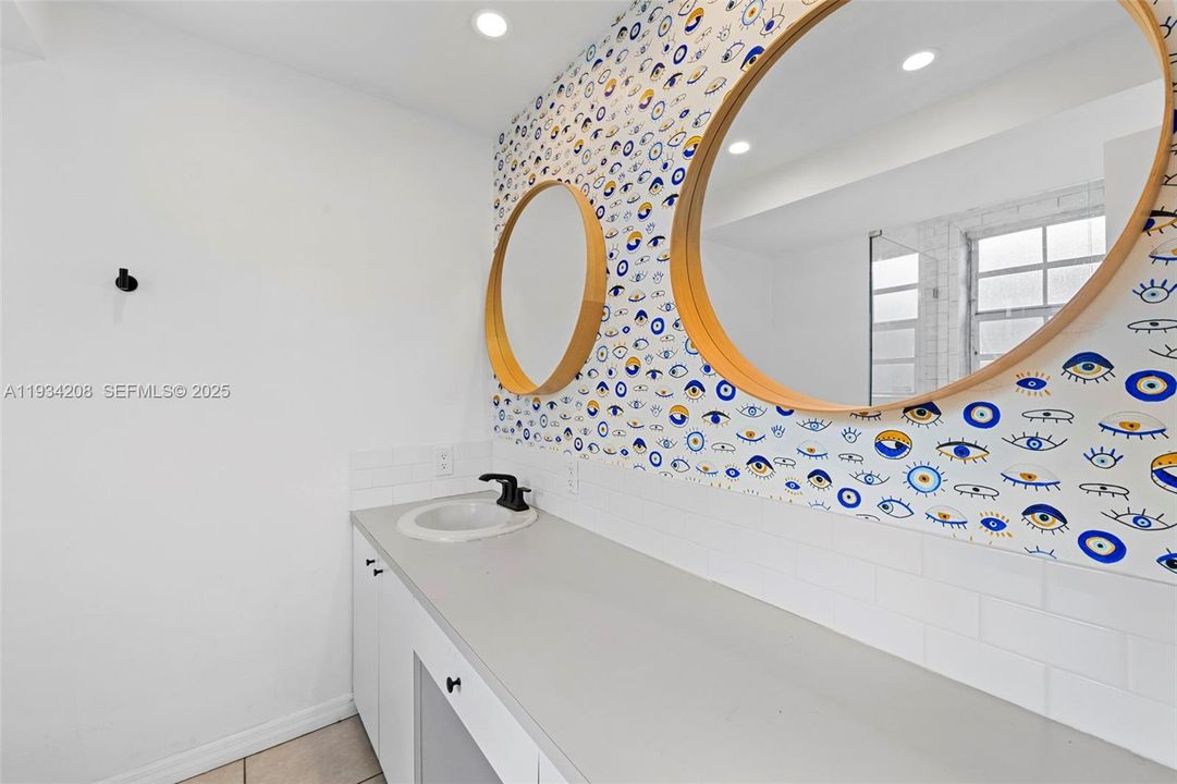 For Rent: $4,000 (4 beds, 2 baths, 1776 Square Feet)