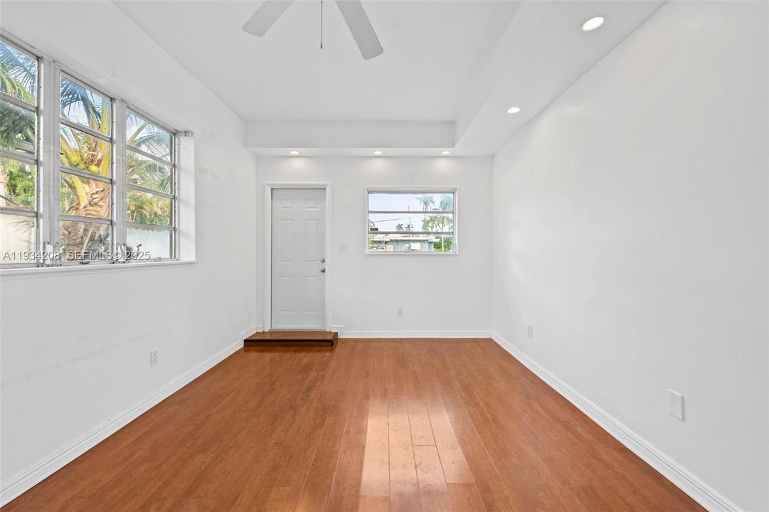 For Rent: $4,000 (4 beds, 2 baths, 1776 Square Feet)