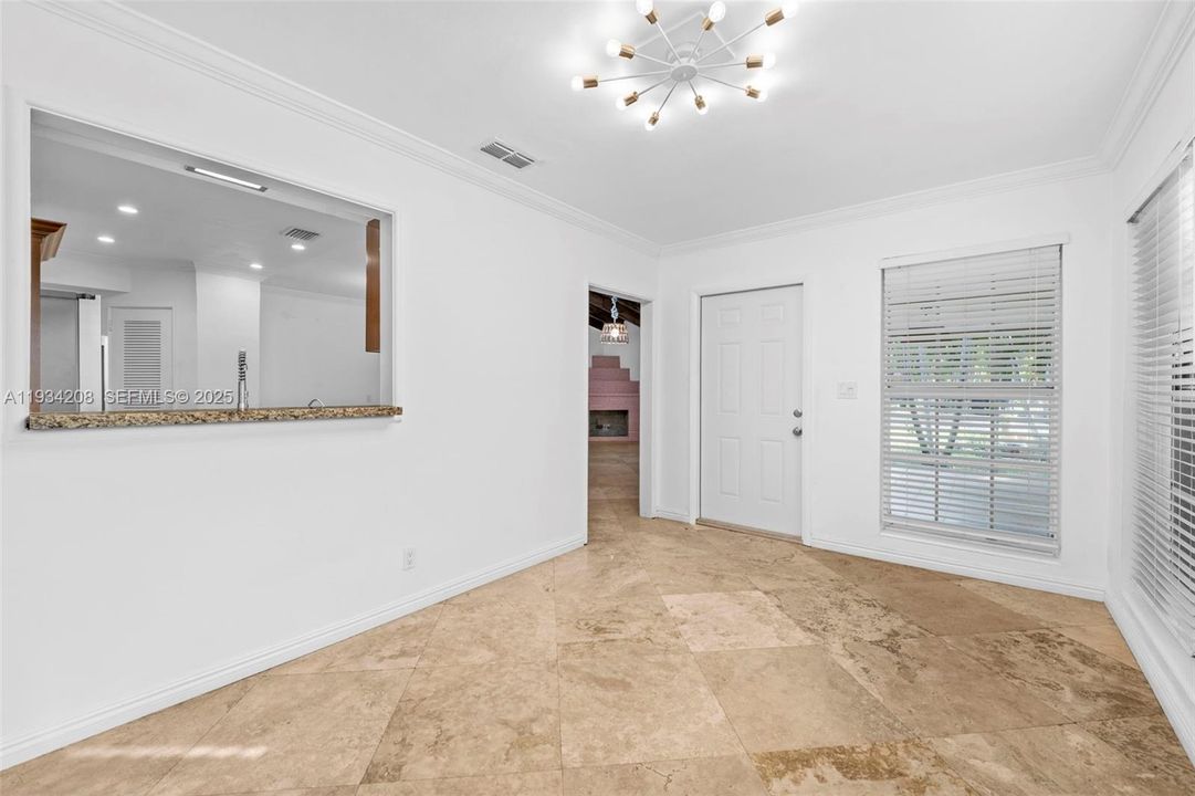 For Rent: $4,000 (4 beds, 2 baths, 1776 Square Feet)